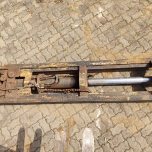 Torre Triplex: Para Empilhadeira: Clark Modelo: C300 Elevação: 5500Mm Capacidade: 3000Kg